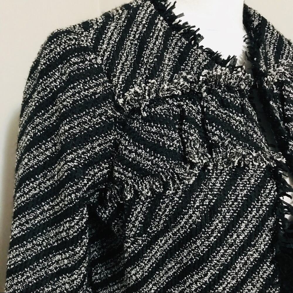 Ann Taylor Ruffle Blazer - Picture 4 of 5